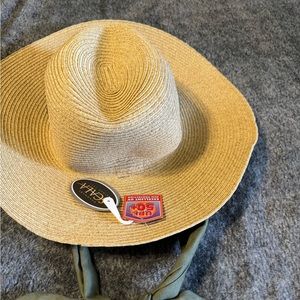 Brand new with tags never worn beach hat